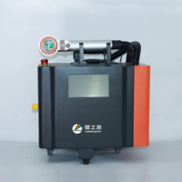 Machine de nettoyage au laser à fibres portable de 200 W pour l'élimination de la rouille et de la peinture sur les métaux