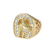 Bague pour homme de qualité supérieure, style hip-hop, personnalisée, en acier inoxydable doré et argenté, sertie de pierres, design fer à cheval creux