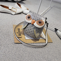 Sac à main mini créatif à blocs de couleur, motif de dessin animé, hibou 3D, yeux stéréoscopiques, rivets en métal PU, fermeture à rabat, ourlet ajustable, bandoulière réglable
