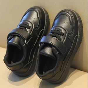 Zapatos Escolares Casuales para Niños y Niñas, <span class=keywords><strong>Zapatillas</strong></span> <span class=keywords><strong>Negras</strong></span> Deportivas para Niños con Plantilla de Goma para Otoño, Invierno y Verano - Product Image 1