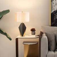 Lampe de bureau LED de luxe, décoration nordique, lampe de chevet moderne, forme géométrique, polygone, hôtel, Table d'étude, lampe de lecture