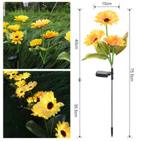 Lampe solaire étanche en forme de tournesol à fixation au sol, indice de protection IP65, lumière blanc chaud 2700K pour la décoration de cour et de villa