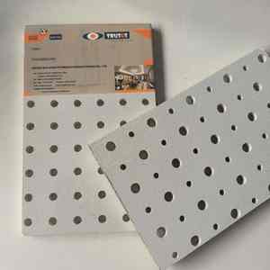Plaques <span class=keywords><strong>de</strong></span> plafond en plâtre perforées <span class=keywords><strong>de</strong></span> 12 mm et 15 mm, panneaux acoustiques, isolation phonique, matériaux <span class=keywords><strong>de</strong></span> construction - Product Image 1