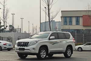 Toyota Prado 2016, 2.7L, SUV Automática |   Vehículo Todoterreno Resistente |   Toyota <span class=keywords><strong>Land</strong></span> <span class=keywords><strong>Cruiser</strong></span> Prado de Alto Rendimiento, SUV Resistente - Product Image 3