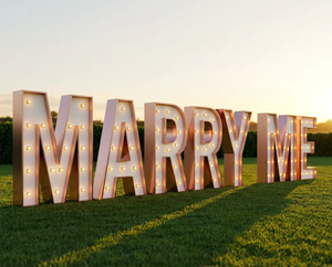 Insegna LED Gigante con Lettere 'Marry Me' per Proposte Romantiche, Matrimoni <span class=keywords><strong>e</strong></span> Decorazioni per Feste all'Aperto - Product Image 4