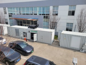 Générateur de puissance en conteneur silencieux 1000KW 1200KW 1600KVA 1800KVA 2000KVA à démarrage automatique, refroidissement par eau, 400V - Product Image 4