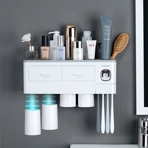 2-Pack Wall-Mounted Toothbrush Holders With Cover – Self-Adhesive, Waterproof Bathroom Organizer For Family Or Travel