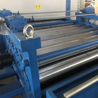 Machine de gaufrage métallique antidérapante avec moteur et roulement à commande PLC 380V 15KW pour plaques en acier au carbone et en aluminium