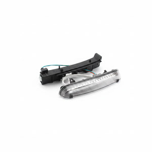 Rétroviseur gauche (côté conducteur) avec clignotants blancs pour Nissan Qashqai/X-Trail 2016-2021, référence 26165-4ba0a, fabriqué en Turquie - Product Image 2