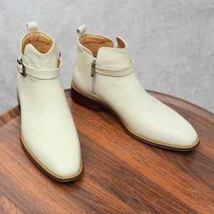 Botas de Cuero Clásicas con Punta Puntiaguda, Estilo Casual, Formales, con Grabado, Pintadas a Mano, con Suela Suave, Estilo Británico - Product Image 4
