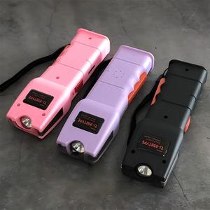 ไฟฉายพกพาแบบพวงกุญแจ รุ่น 998TYPE สีดำ สำหรับกิจกรรมกลางแจ้ง ไฟฉายยุทธวิธี Tazorr ไฟฉายโปรโมชั่น พร้อมรีโมทคอนโทรล ไฟ LED กระพริบ - Product Image 5