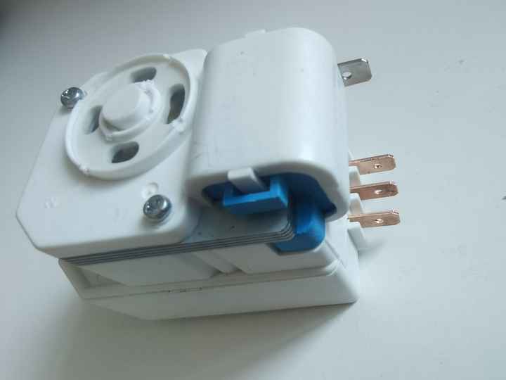 Defrost Timer Refrigeration Parts 40005815 Defrost Timer Freezer  