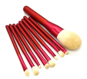 Conjunto de pincéis de maquiagem vermelhos com logotipo personalizado com cabo de madeira natural para base corretivo delineador pincel estilo ventilador direto da China