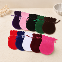 Pochette à bijoux en velours personnalisée avec cordon de serrage, disponible en neuf couleurs, pour l'emballage de cadeaux de bijoux avec impression de logo