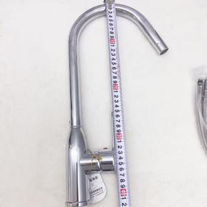 Robinet de cuisine en acier inoxydable 304 en forme de balle, mitigeur à levier unique avec valve en céramique, rotation à 360 degrés, montage sur comptoir, style moderne - Product Image 1