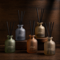 Pabrik Sumber AIKUN Kemasan Cetak Kustom Terukir Diffuser Aroma Rumah dari Rotan Alami