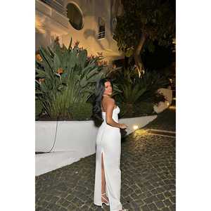 ชุดเดรสทำงานสีขาวของเฮเลน พร้อมดีไซน์โบว์สุดหรูสไตล์เดรสทรงดินสอ - Product Image 1