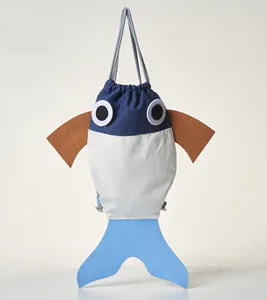 排他的なデザイン高品質のキャンバスバッグかわいい面白い子供動物の魚のバックパック子供のための動物のバックパック