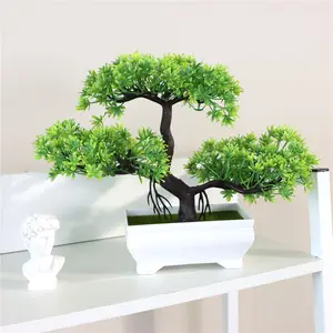 Hete Verkoop Mini Kunstmatige Bonsai Groene Dennenboom Planten Met Plastic Potten Voor Tafeldecoratie