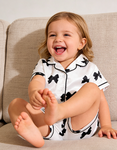 <span class=keywords><strong>Pigiama</strong></span> in Raso <span class=keywords><strong>con</strong></span> Fiocco per <span class=keywords><strong>Bambina</strong></span>, Set Loungewear per Bambini, Primavera-Estate, <span class=keywords><strong>con</strong></span> <span class=keywords><strong>Bottoni</strong></span> - Product Image 6