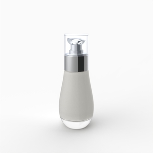 Botella de vidrio transparente de 50ml de excelente diseño con tapa de Nina para perfume en crema y loción para productos cosméticos o de maquillaje - Product Image 1
