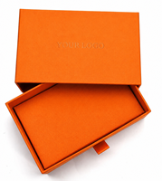 Boîte cadeau coulissante en carton rigide personnalisée avec poignée, impression de logo en relief de qualité supérieure, matériaux recyclés écologiques, finition en feuille métallisée