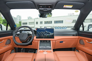 AITO <span class=keywords><strong>M5</strong></span> EREV 1.5T SUV de <span class=keywords><strong>Segunda</strong></span> <span class=keywords><strong>Mano</strong></span>, 255 km de Autonomía Extendida, Volante a la Izquierda, Cuero Oscuro, R19, Techo Panorámico, Exportación Popular - Product Image 4