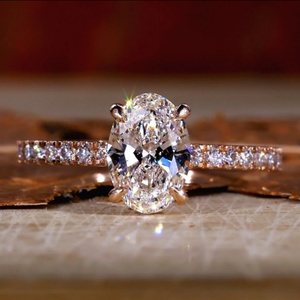 Bijoux personnalisés de luxe, bague de fiançailles en or 14k 18k avec diamant ovale taille D VVS cultivé en laboratoire, alliances en diamant - Product Image 1