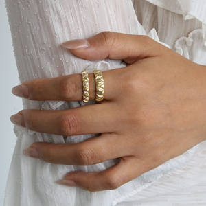 Lujo latón fantasía oro vermeil CZ piedras <span class=keywords><strong>PYRA</strong></span> pavé anillo de diamantes - Product Image 1