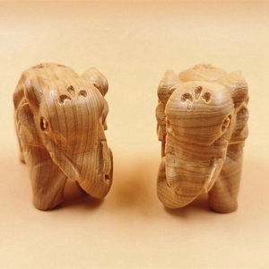 Handicraft 3d Animal Wooden Thuja Wood Rich <strong>Elephant</strong> Home Decor Ornaments Wooden <strong>Elephant</strong> Sculpture Crafts <strong>Gifts</strong> - Product Image 3