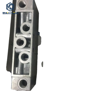 Vanne directionnelle industrielle JH-5-1/8 8823 avec les variantes JH-4-1/8 8823 et JH-6-1/8 8823 pour l'automatisation - Product Image 1
