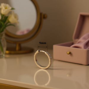 Orecchini a Cerchio E1325 con Diametro Interno di 9mm, Incastonatura a Canale con Zirconi, Stile Classico Unisex in Lega - Product Image 2