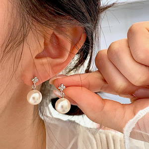 Pendientes de plata S925 con forma de flor y perla redonda para mujer, joyería de fiesta, pendientes de moda - Product Image 3