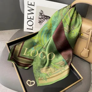 Personalizado 70cm Mulberry seda cachecol quadrado impressão digital design LOGOTIPO fornecedor seda cetim xale mulheres personalizado