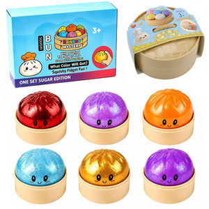 Juguete Antiestrés Grande de TPE con Forma de Bollo, Suave y Aprietable, Alivia la Ansiedad, Caja Sorpresa - Product Image 1
