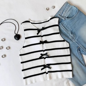 Top en tricot <span class=keywords><strong>rayé</strong></span> sans manches pour femmes, style européen <span class=keywords><strong>et</strong></span> américain, <span class=keywords><strong>noir</strong></span> <span class=keywords><strong>et</strong></span> <span class=keywords><strong>blanc</strong></span>, <span class=keywords><strong>gilet</strong></span> d'été - Product Image 2