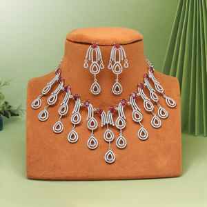 Colliers de diamants américains de couleur rouge et blanche ensemble de perles en laiton pour les fêtes de mariage - Product Image 2