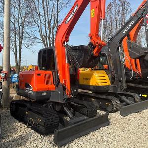 รถขุดขนาดเล็ก Doosan Dx60 6 ตัน มือสอง ได้รับการรับรองมาตรฐาน CE ผลิตในเกาหลี พร้อมเครื่องยนต์และเกียร์  รายงานประกอบอยู่ในชุด - Product Image 3