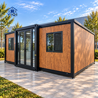 Maison extensible de 20 pieds avec extérieur imitation bois, cabane moderne et portable pour projets de villégiature et de vacances