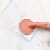 Contenants DIY avec logo personnalisé pour cosmétiques, fard à joues rose, poudre pressée, fini soyeux, végan, palette de fard à joues à marque privée, maquillage
