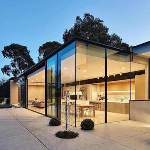 Grande véranda moderne à toit plat avec fenêtre à battant en verre trempé double pleine hauteur, idéale pour patio extérieur anti-vent - Product Image 2