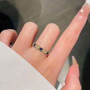 Bague de luxe Xinfly en or jaune 18 carats avec saphir bleu naturel et diamant naturel - Product Image 5