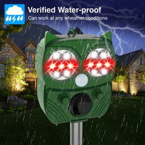 Repelente Ultrasónico de Animales con Energía Solar para Exteriores, Alarma con Luz Estroboscópica Activada por Infrarrojos, Sonido para Disuadir Gatos y Perros - Product Image 2