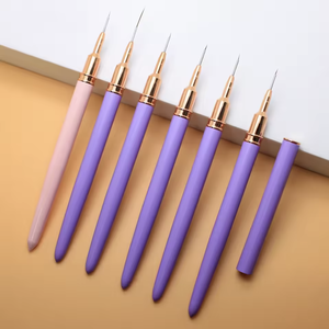 Ensemble de stylos pour nail art UV, pinceaux ovales en nylon, pointes en Kolinsky Sable, manche en métal, outils de peinture professionnels de luxe personnalisés pour salon - Product Image 1