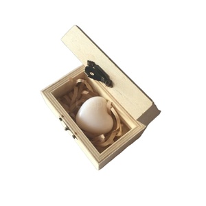 Bisagra con cubierta <span class=keywords><strong>de</strong></span> cristal personalizada Embalaje <span class=keywords><strong>de</strong></span> juguete Regalo Caja <span class=keywords><strong>de</strong></span> madera <span class=keywords><strong>de</strong></span> <span class=keywords><strong>pino</strong></span> al por mayor con ventanas - Product Image 2