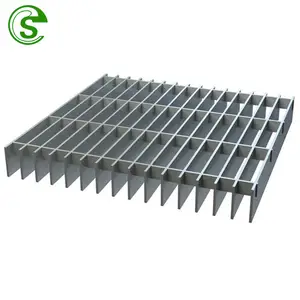 Construction building material untreated steel bar grating hot dipped parking lot grating