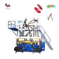 Machine de moulage par injection hydraulique automatique pour sangles de chaussures en PVC tricolores, style vertical