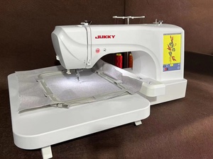 Nouvelle machine à broder informatisée à aiguille unique, moteur en fer, zone de broderie 200x280mm, écologique, à plat, pour usage domestique - Product Image 1