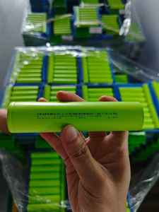 A + <span class=keywords><strong>3.2v</strong></span> 15ah סוללת ליתיום גלילית IFR-32140 פוספאט נטענת 32140 lfp 15000mah <span class=keywords><strong>3.2v</strong></span> סוללת ליתיום - Product Image 6