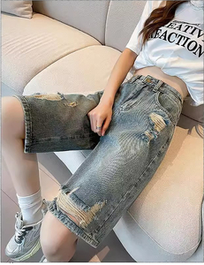 <span class=keywords><strong>Pantalones</strong></span> <span class=keywords><strong>Cortos</strong></span> de Mezclilla de Alta Calidad para <span class=keywords><strong>Mujer</strong></span>, Estilo Boyfriend, Talla Grande, Lavados, Rotos y Desgastados, para Verano - Product Image 2